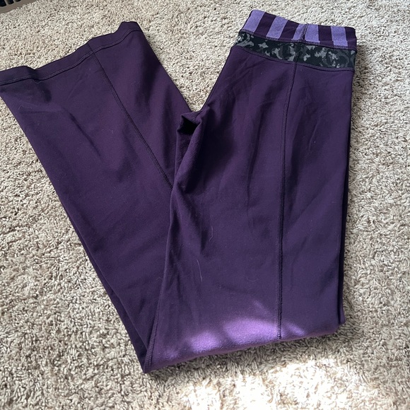 Lululemon Groove Pant (Regular) *Full-On Luon - Picture 3 of 7
